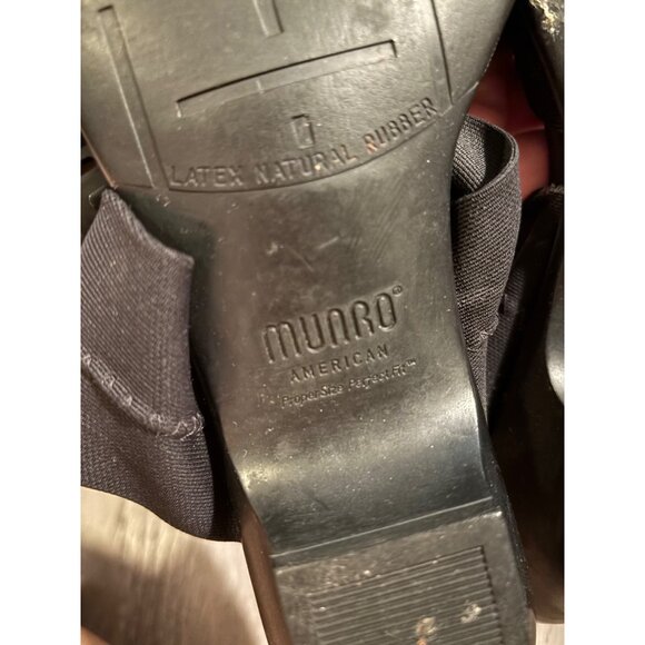 Munro American Black Sandal Mules Bow Detail Natural Rubber Sole Sz 8.5 - Picture 8 of 8